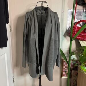Lululemon Sit In Lotus Wrap II Medium Gray